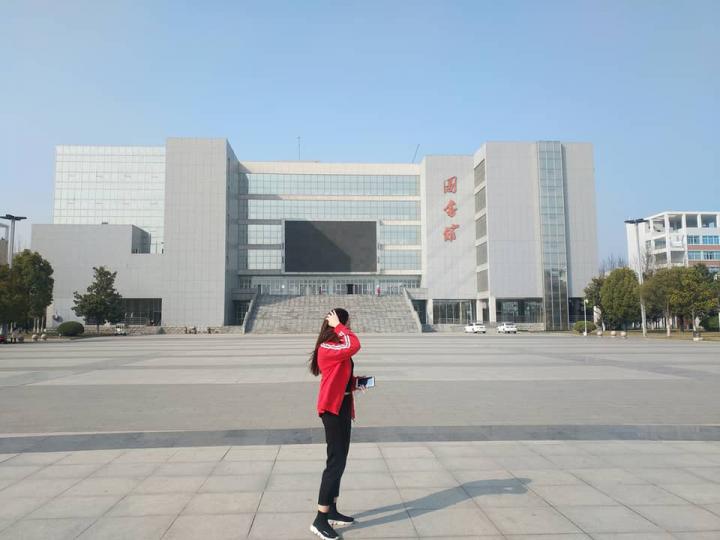 【PUA速约】“钓鱼式”捕捉高分妹！
